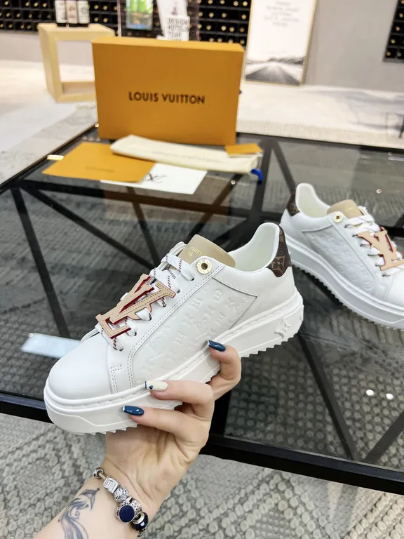 Louis Vuitton Shoe 